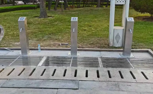 掃碼沖腳機 海灘淋浴機